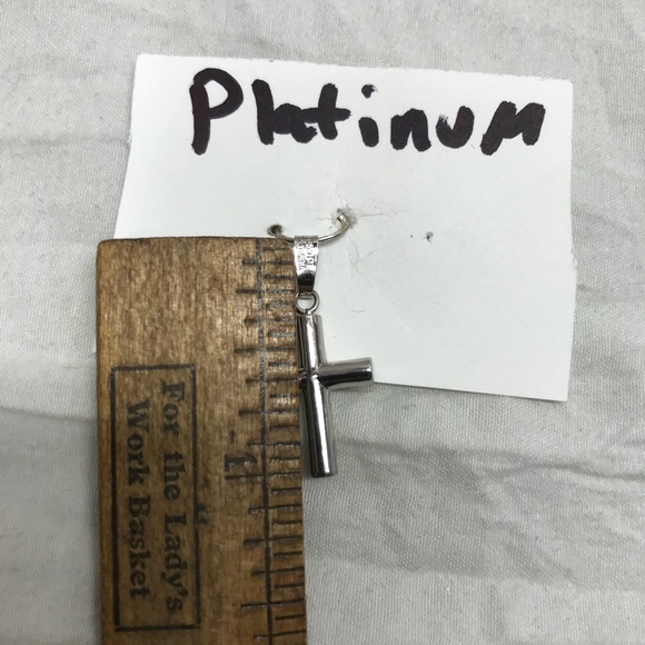 New Platinum Cross Pendant - Picture 5 of 8